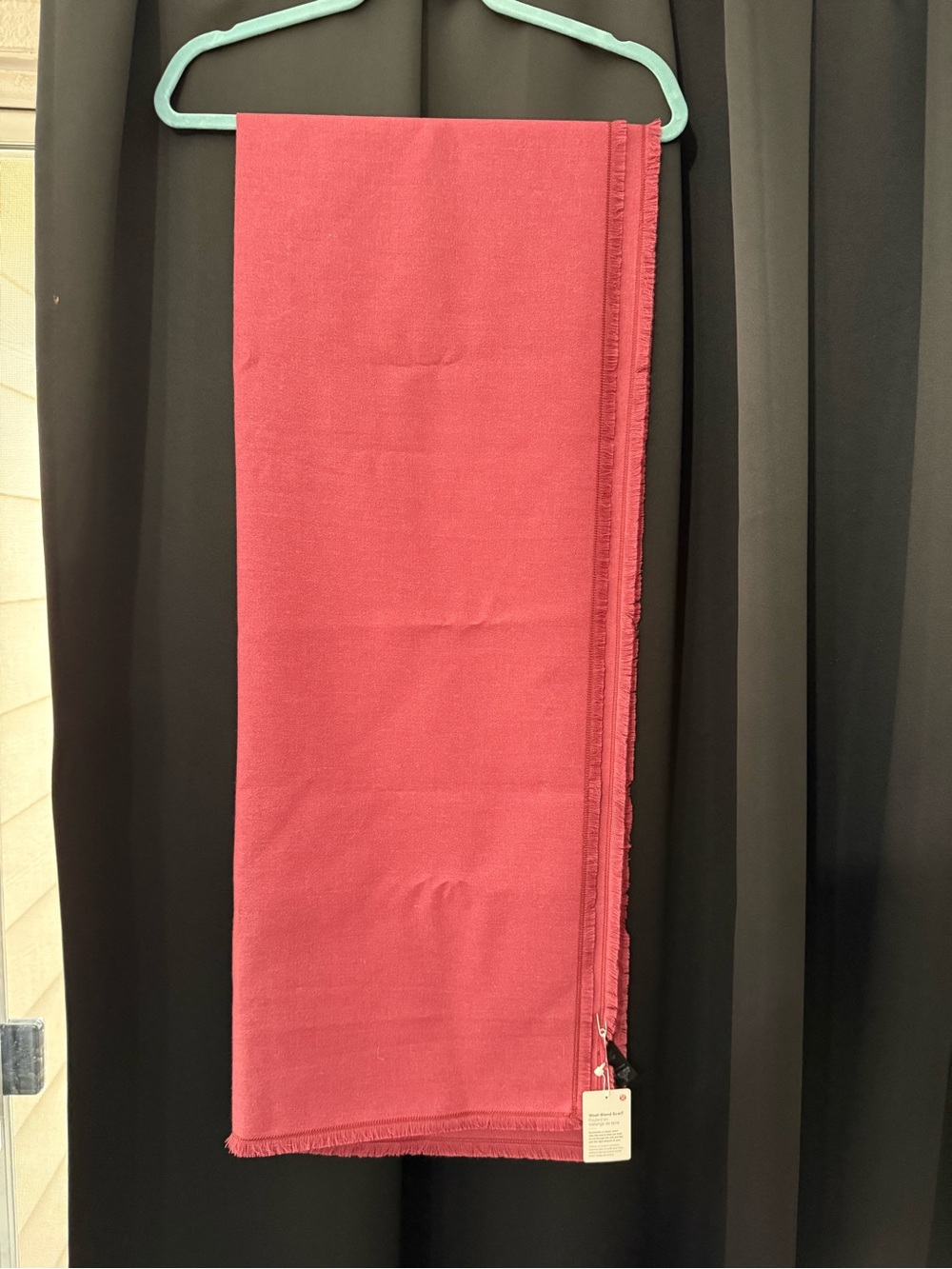 lululemon athletica pink fringe scarf